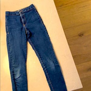 Cute dark blue Zara kids high waisted jeans!